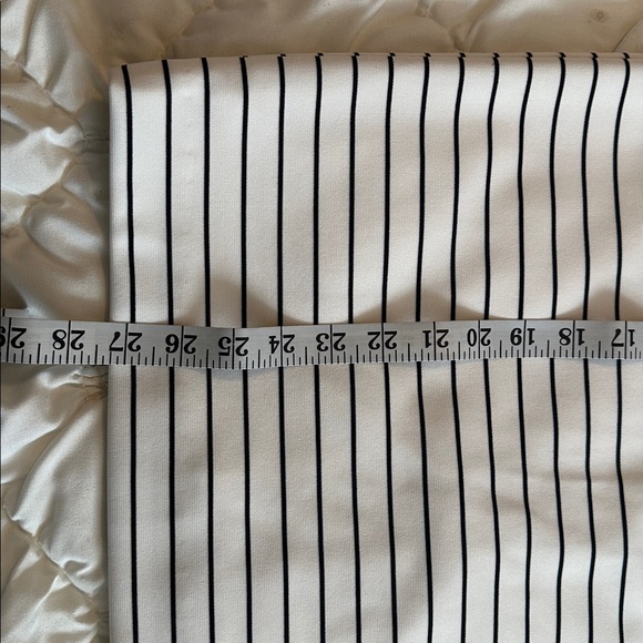 Antonio Melani Size 10 Black and White Skirt - Picture 5 of 8